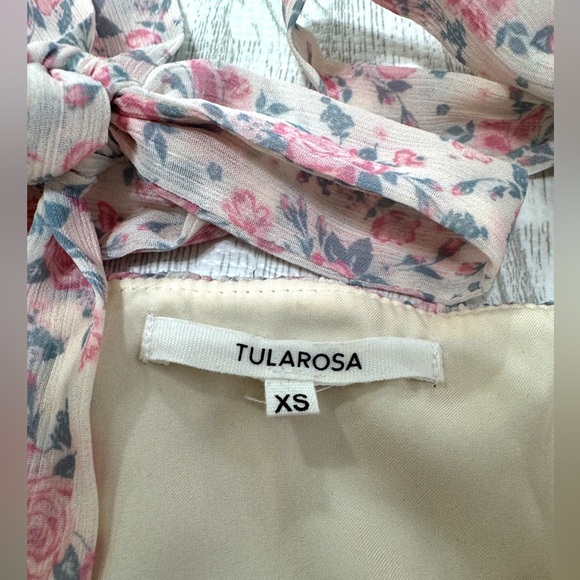 Tularosa Tiered Floral Mini Dress, size XS - Picture 12 of 12